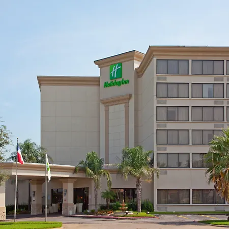 Wyndham Houston Hobby Airport Hotel